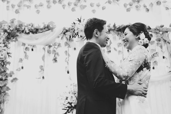 Comment choisir la robe de mariée parfaite pour chaque saison?